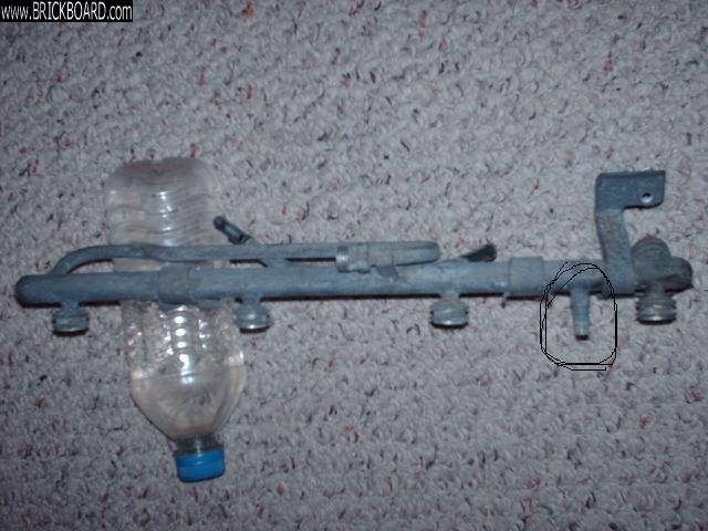 Volvo  -- 1993 240 rail with schrader valve
