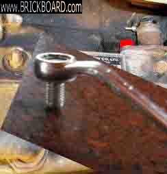 Volvo 200 -- O/D Bolt info