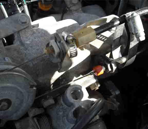 Volvo 200 -- broke throttle screw