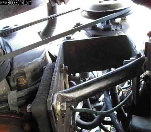 Volvo 200 -- P/S support bar