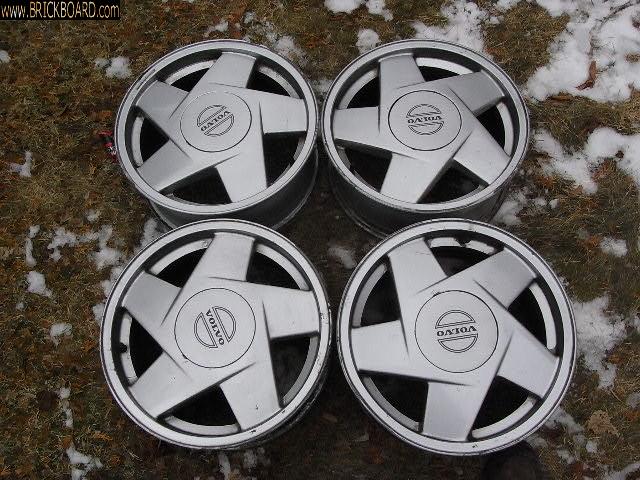 Volvo  -- "16 volvo wheel 