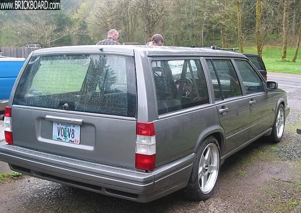 Volvo 700 -- 1985 745 V8