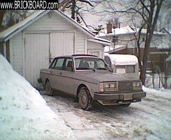 Volvo 200 -- Trust Transport