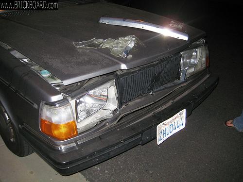 Volvo  -- Volvo 240 Front damage