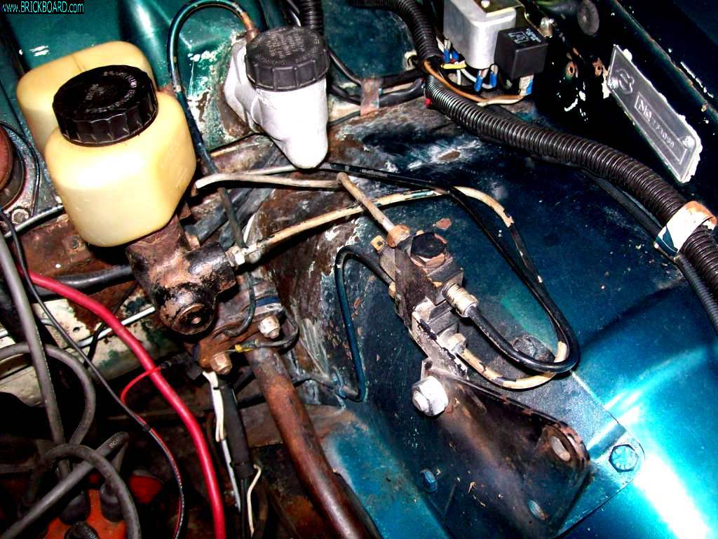 Volvo 120-130 -- Brake MC Booster Bypass