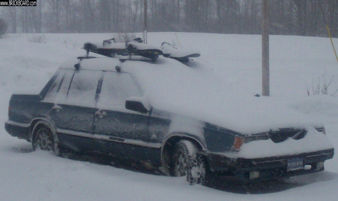 Volvo 700 -- my 87 740 out in morthren michigan snow 