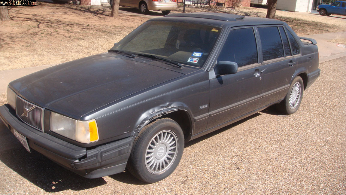 Volvo 900 -- 93 940 150 K with a hole in the block