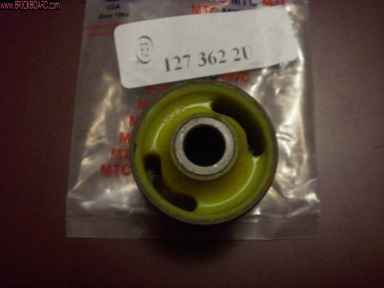 Volvo 200 -- Torque rod bushings FCP