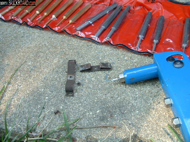 Volvo 900 -- pop rivet the anti rattle clip