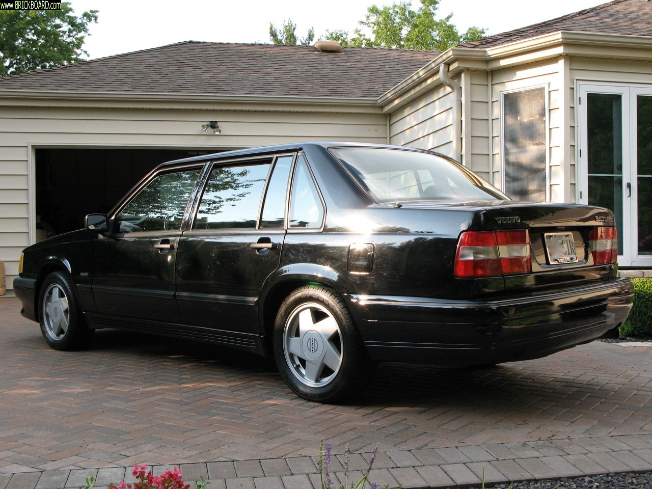 Volvo 900 -- 940 Turbo with 850R front spoiler/Electrodyne skirts/960 rear bumper