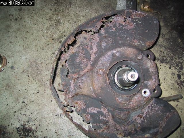 Volvo 200 -- 89 brake plate but similar to all non ABS systems