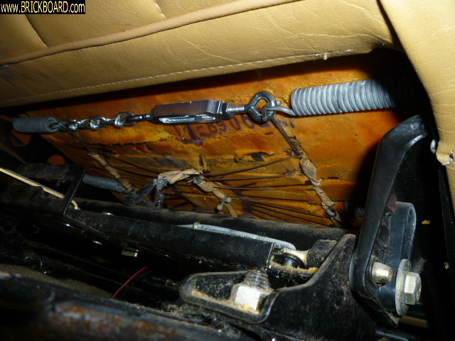 Volvo 200 -- 200 Seat Grid Work-Around