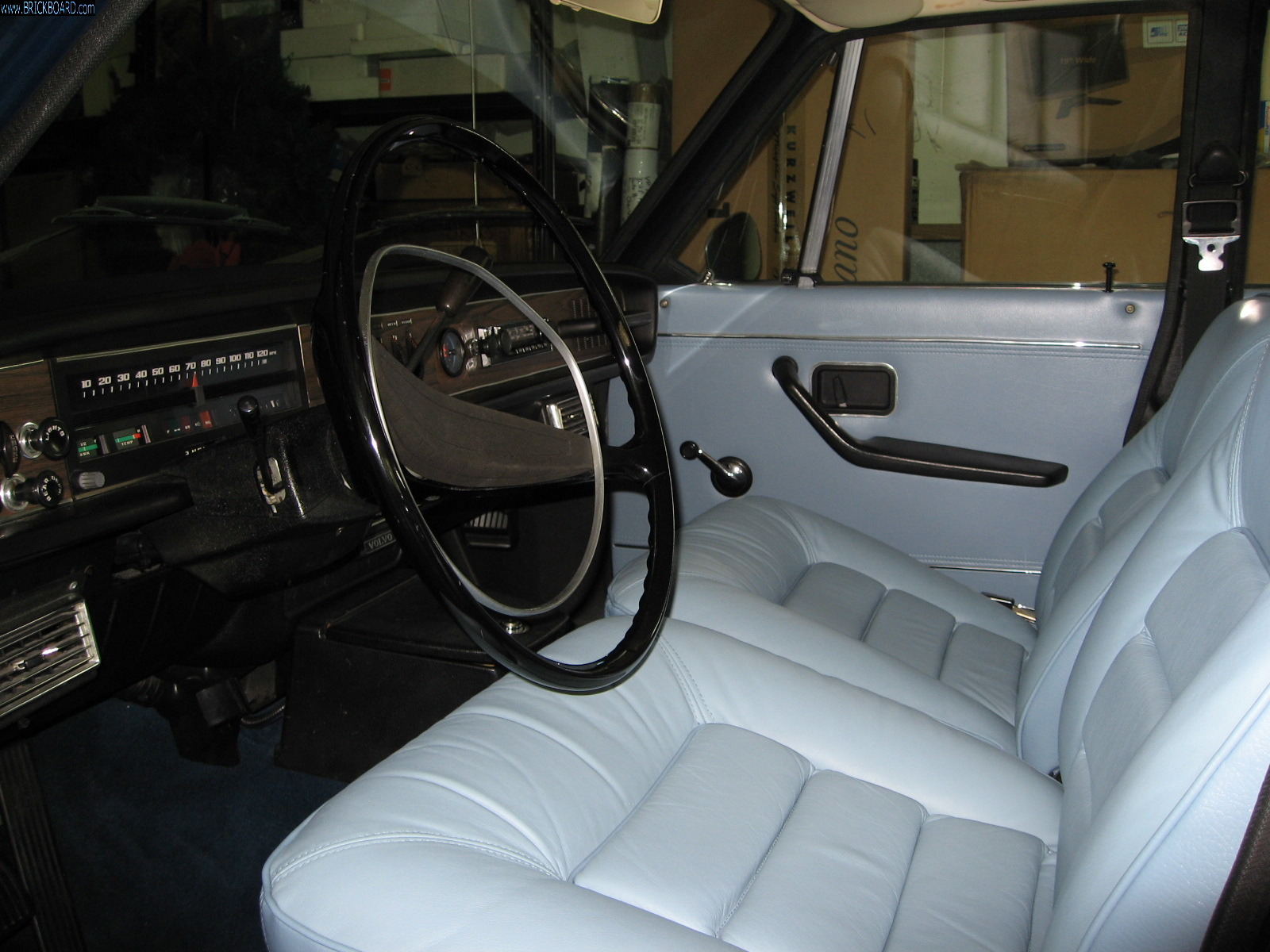 Volvo 140-160 -- 1969 Volvo 164