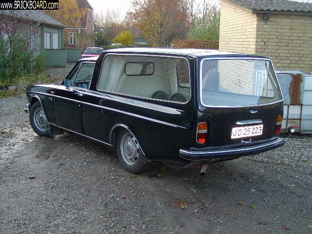 Volvo 140-160 -- Volvo 165 Hearse