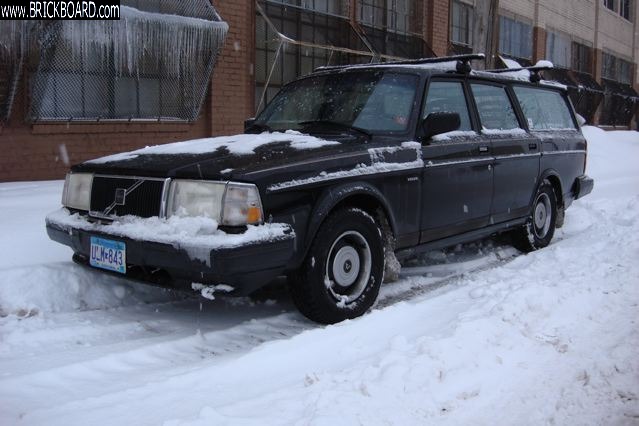 Volvo 200 -- Laugh at the cold