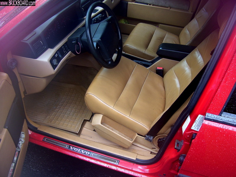 Volvo 700 -- 92 745ti