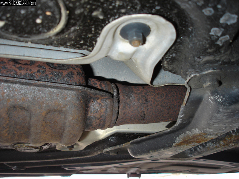 Volvo  -- 1998 S70 Cat Converter (70k miles)