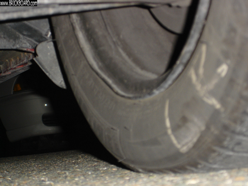 Volvo  -- Bent steel rim -- safe to drive?