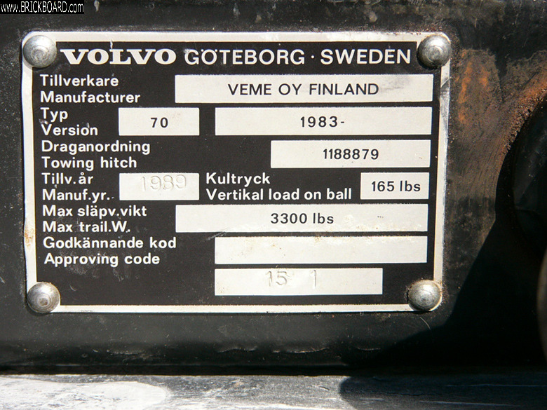 Volvo 900 -- OE hitch on a 945