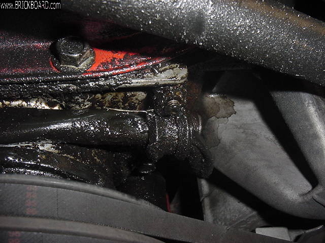 Volvo 200 -- 1991 240 Oil Basted Engine 02