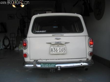 Volvo 120-130 -- wagon lights reflector