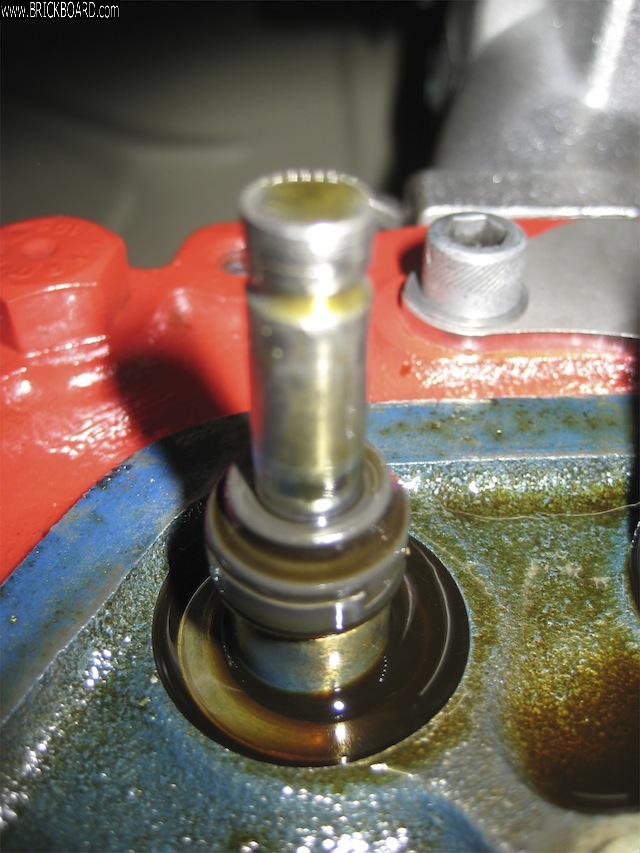 Volvo  -- cylinder 1 exhaust valve