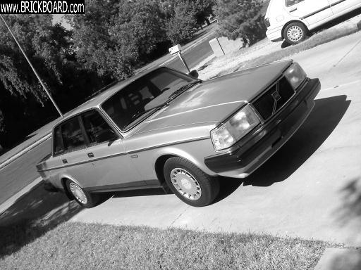 Volvo  -- 244