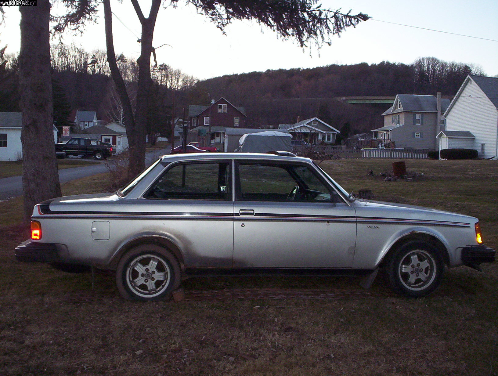 Volvo  -- 1980 242 gt