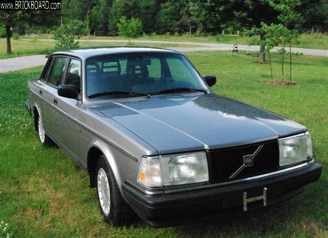 Volvo  -- 92 240 