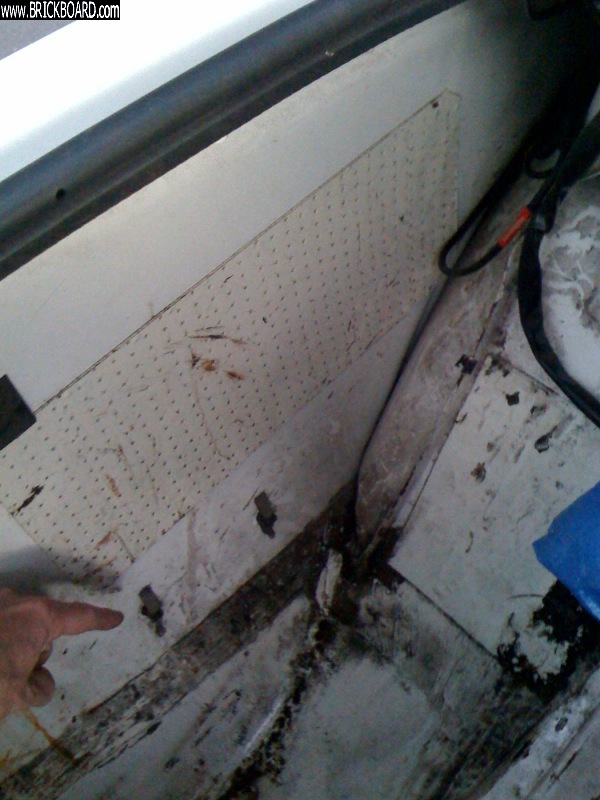 Volvo 200 -- 92 Rear Valance Mount Point #1