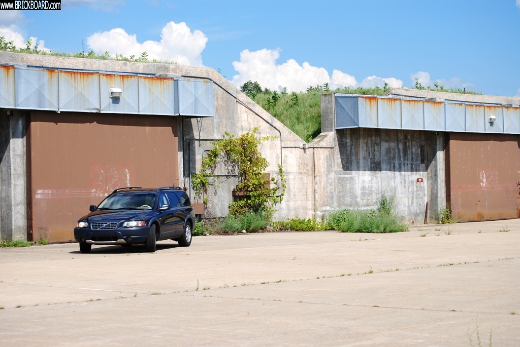 Volvo XC -- 04 XC70