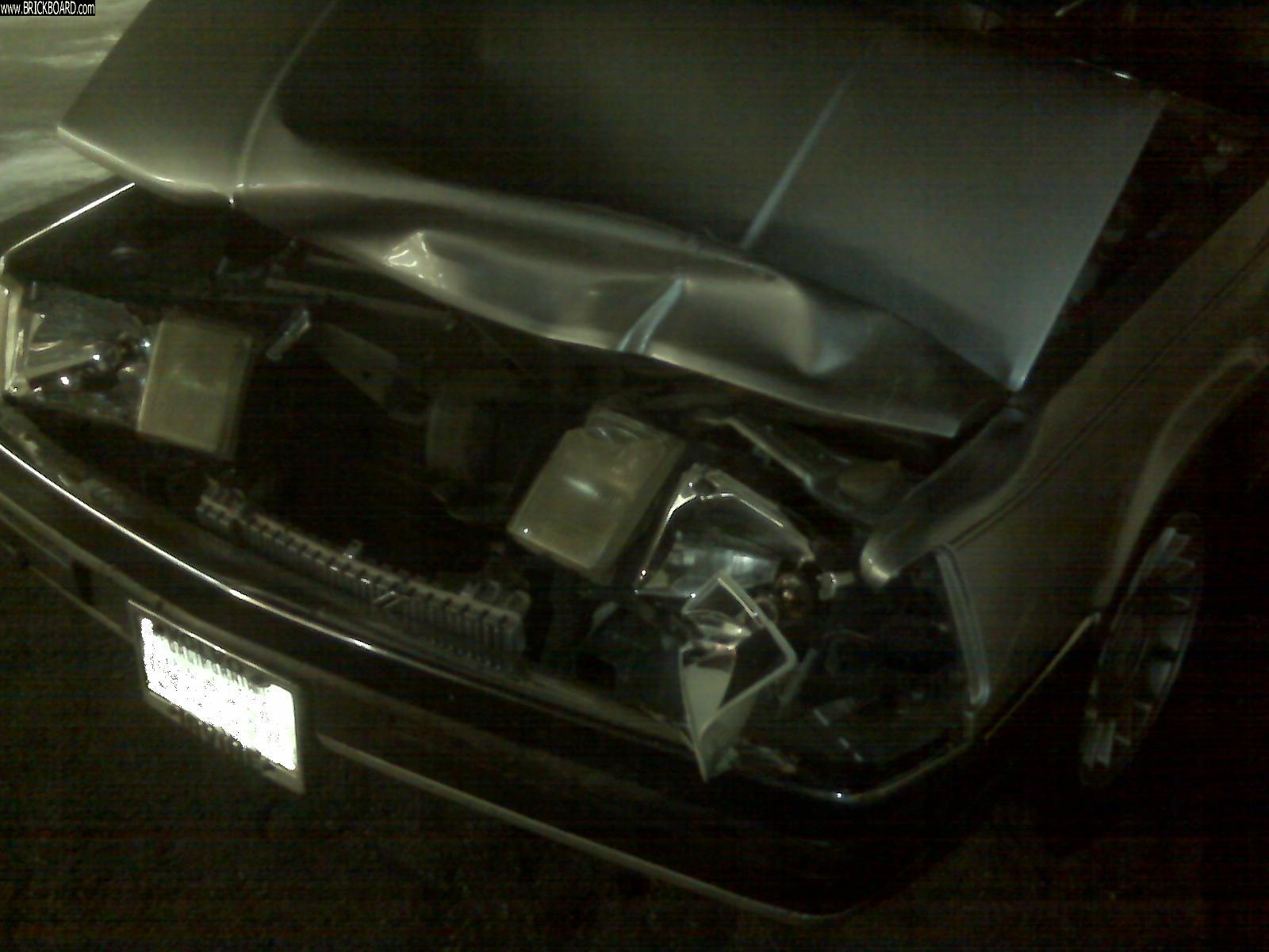 Volvo  -- 1992 Volvo 960 / Frontal Collision