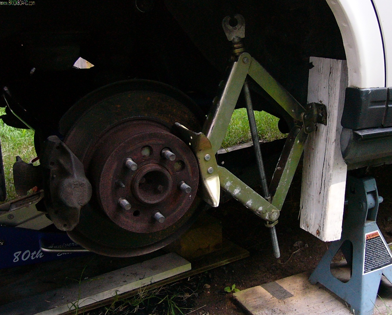 Volvo 200 -- TAB install axle alignment