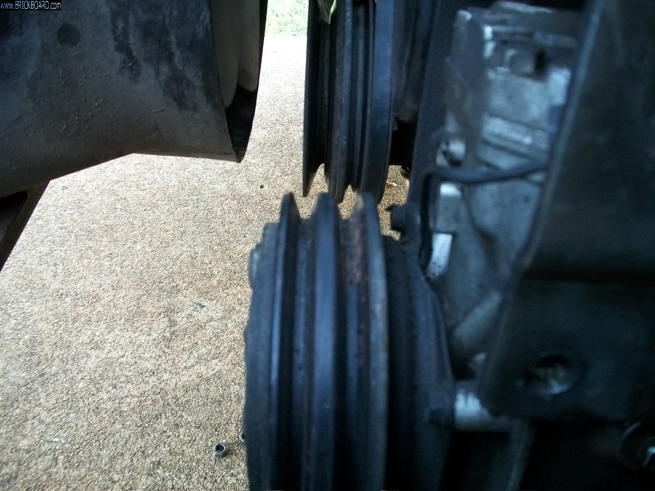 Volvo 200 -- A/C Pulley & Crank Pulley Mis-allignment