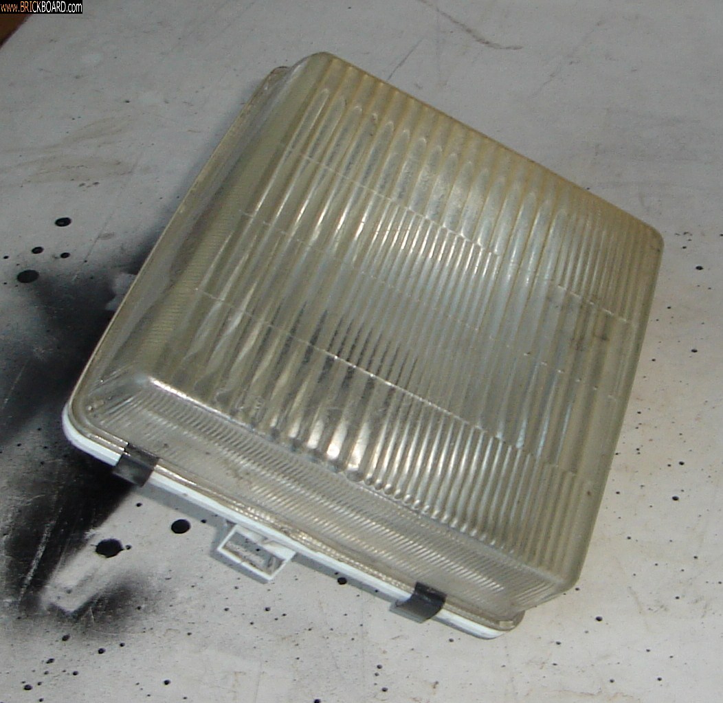 Volvo  -- Fog lite Lens-900 series