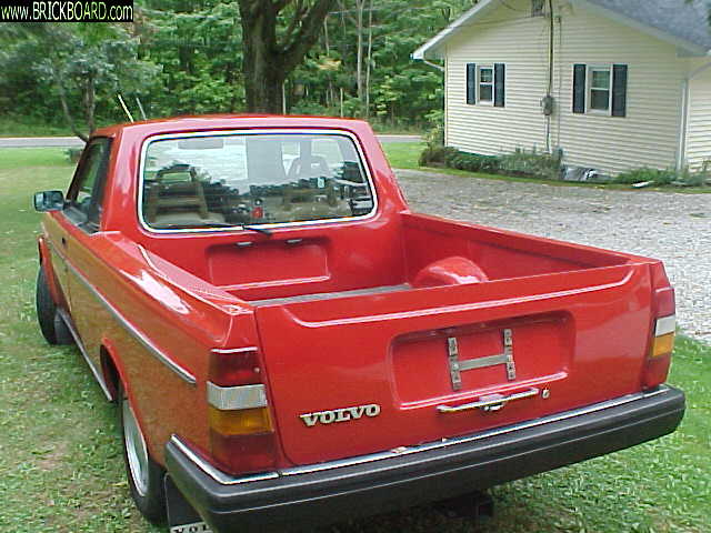 Volvo 200 -- 240 pick-up conversion