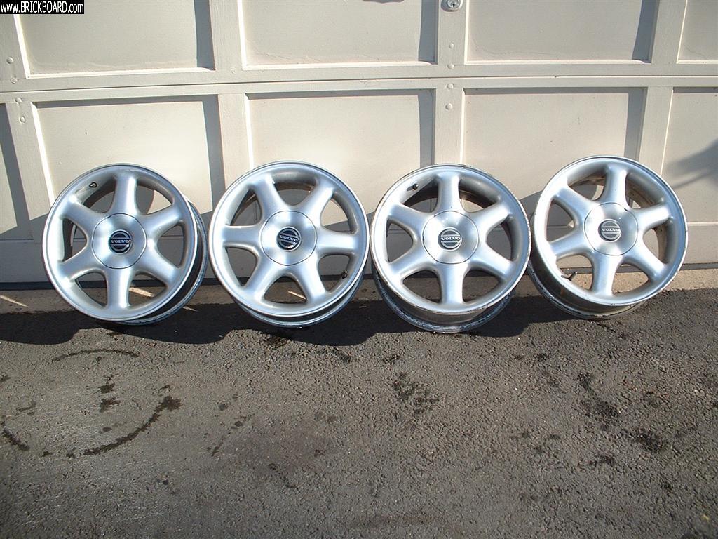 Volvo 850 -- 1993 850 Cetus Wheel Set
