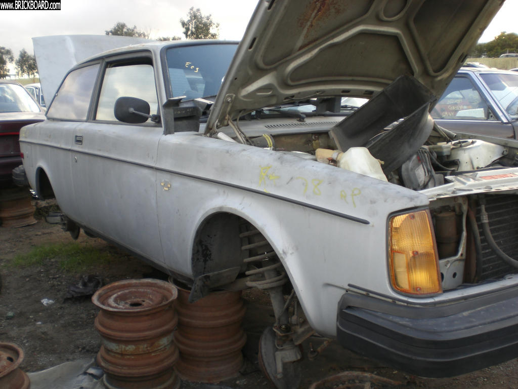 Volvo 200 -- 242GT
