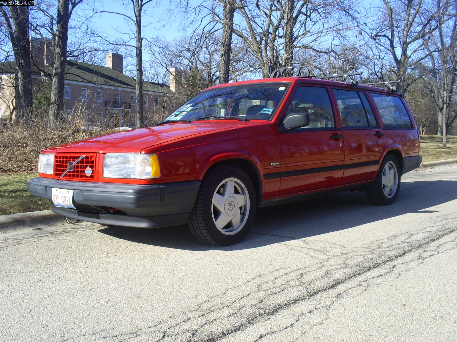 Volvo 700 -- 1990 Volvo 740 Turbo Wagon