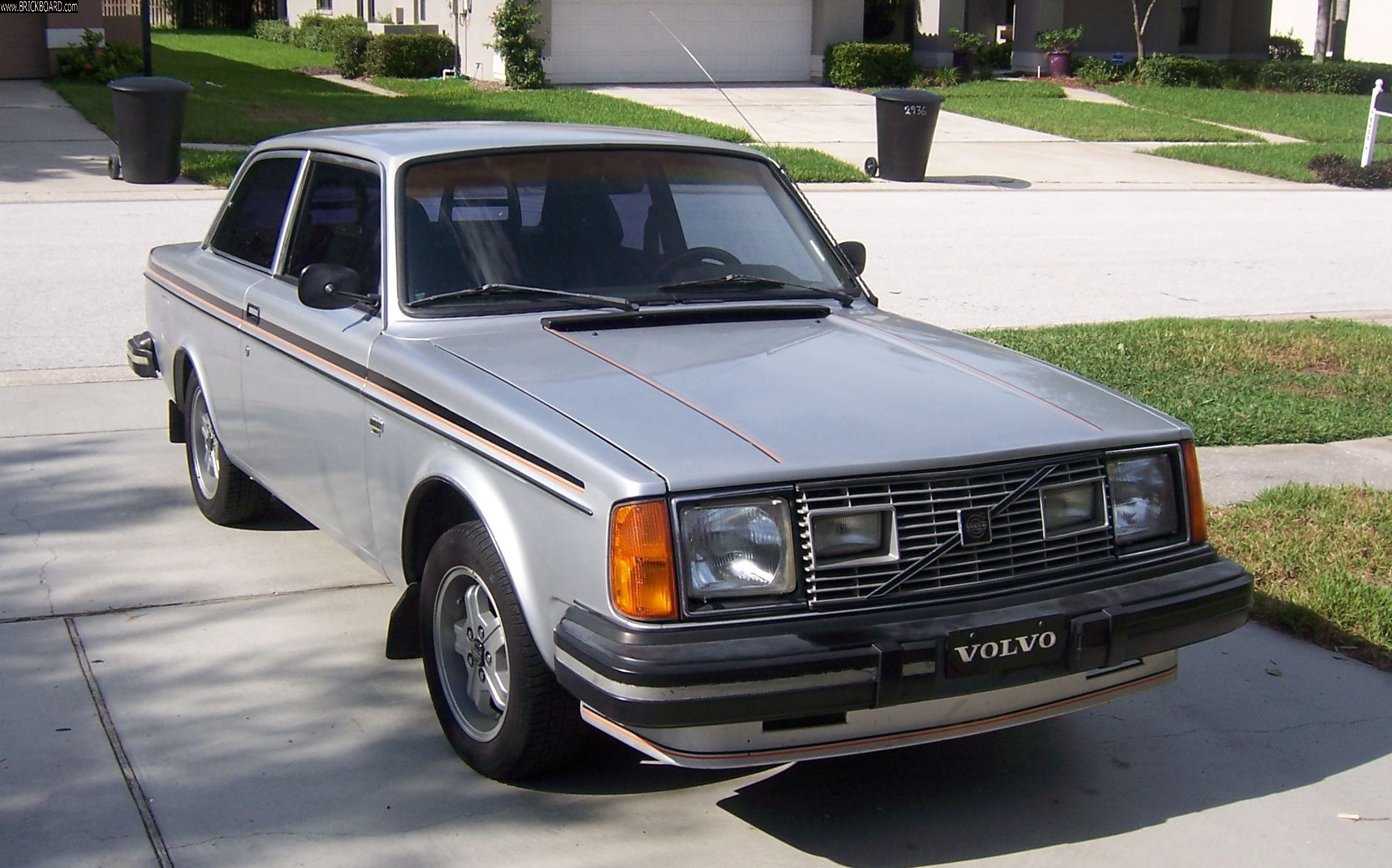 Volvo 200 -- 242 GT B21FT