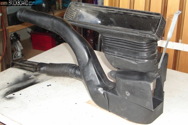 Volvo 700 -- air ducting venting ducts
